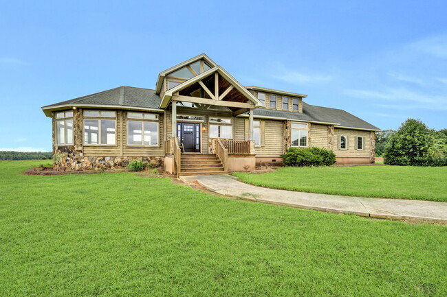 Building Photo - 3698 Bush River Rd Rental
