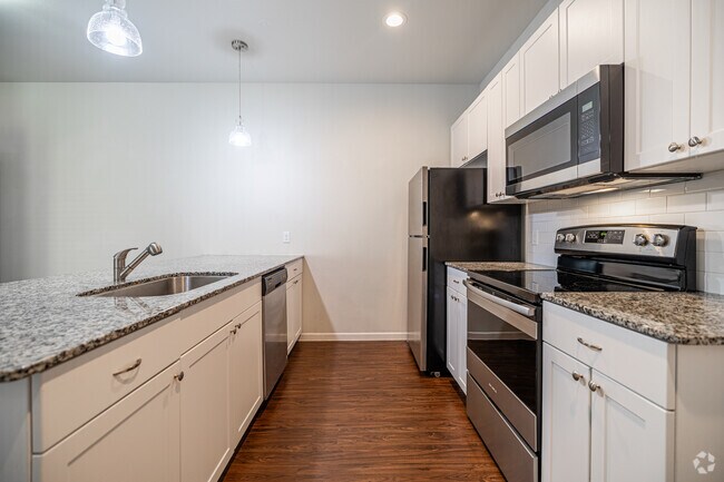 2HAB, 2BA - 968 ft² - Cocina - The Brooks on Heritage Parkway