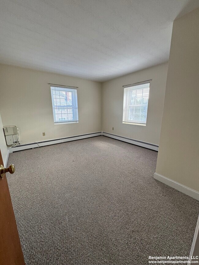 Photo - 314 Massachusetts Ave Unidad 11