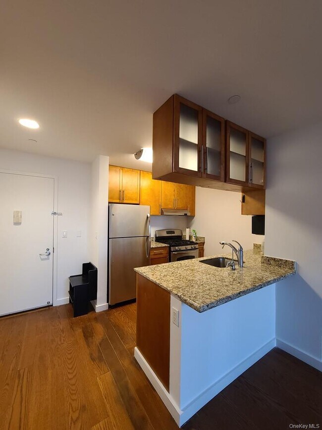 Photo - 40-28 College Point Blvd Unit 907