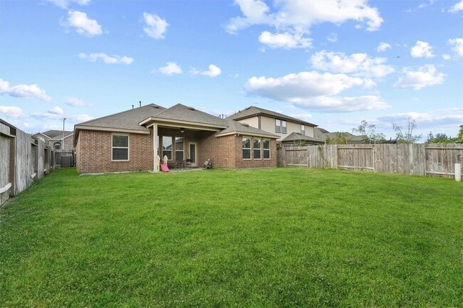 Photo - 18118 Golden Falls Ln