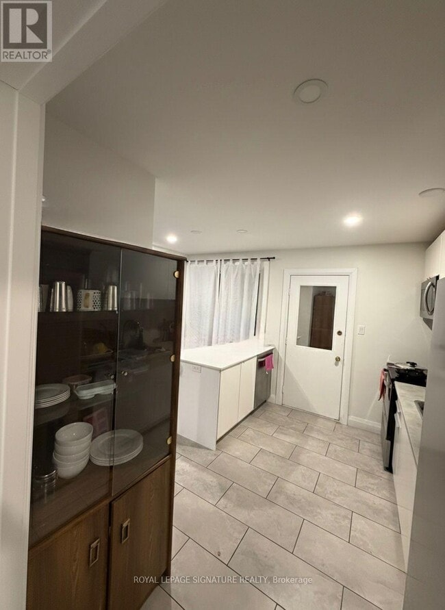 Photo - 44 Oren Blvd