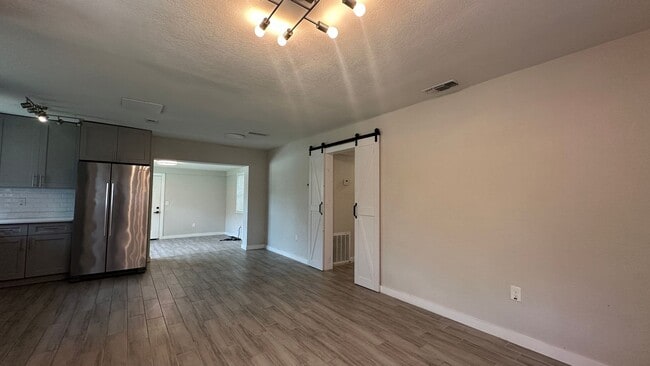 Photo - 517 San Juan Blvd