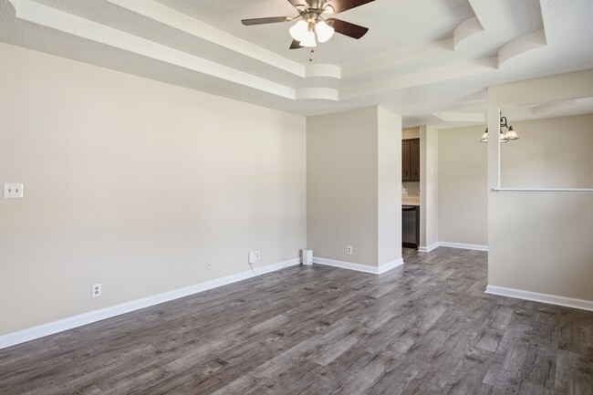 Photo - 700 Shelton Cir