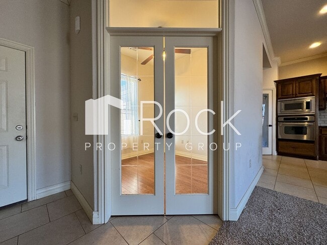 Photo - 3 Bedroom, 2 Bath, 2 Car Garage - SELF TOURS AVAILABLE SOON!