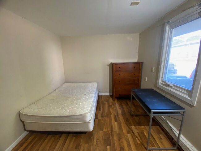 Photo - 201 N Lincoln Ave Unit 1