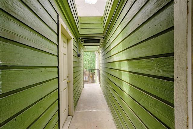 Photo - 9823 Walnut St Unit L205