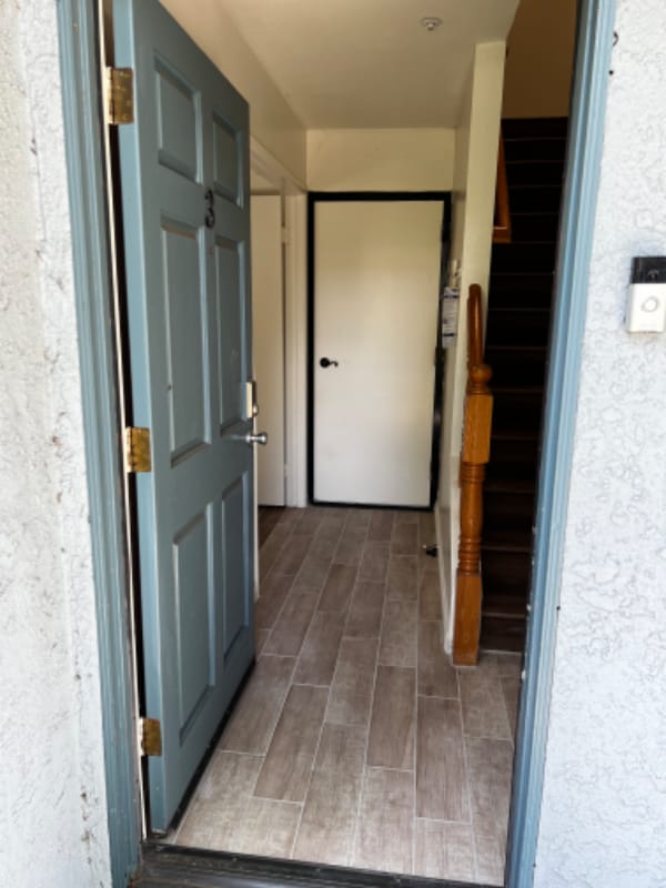 1255 N Los Robles Ave Unit 3