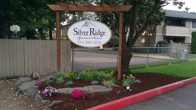 Silver Ridge Village