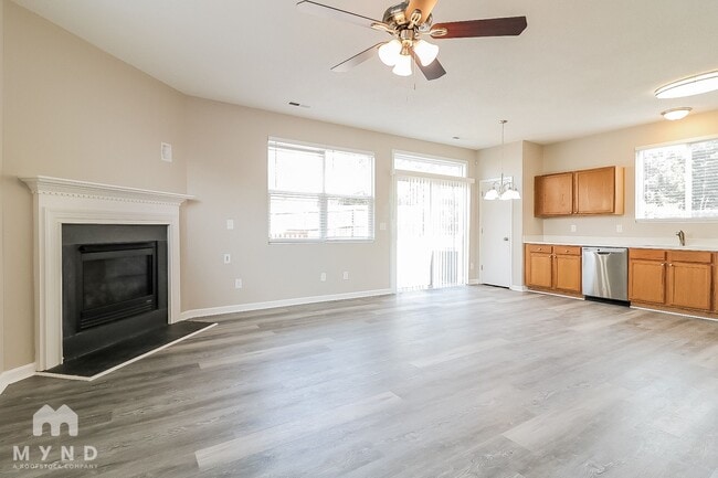 6005 Sedalia Ct