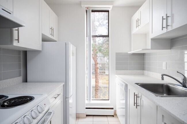 Photo - Dogwood Unit 00501