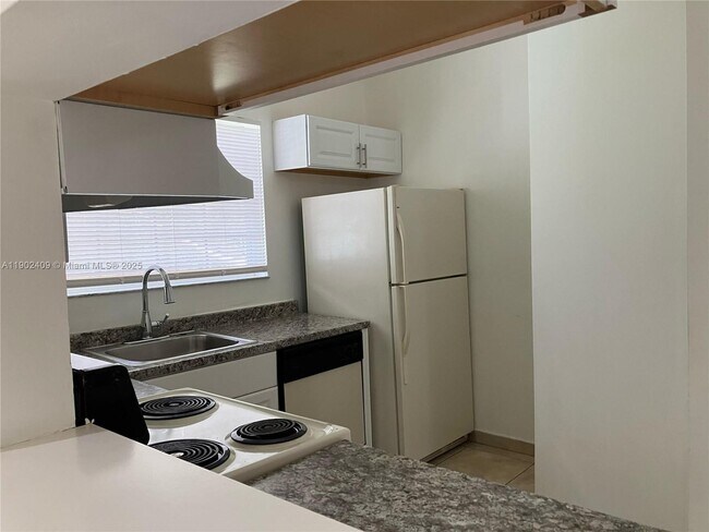 Photo - 601 Cypress Lake Blvd Unit O14