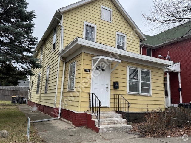 Building Photo - 1138 S Hanna St Rental