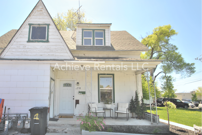 Building Photo - 218 E 500 N Unit #1 Rental