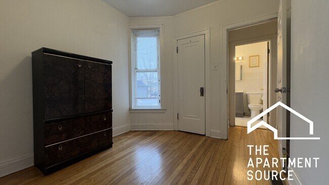 Photo - 6855 W Addison St Unit 1R