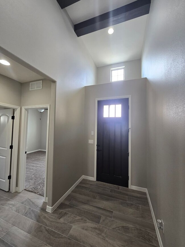 Photo - LUXURIOUS EASTSIDE HOME FOR RENT