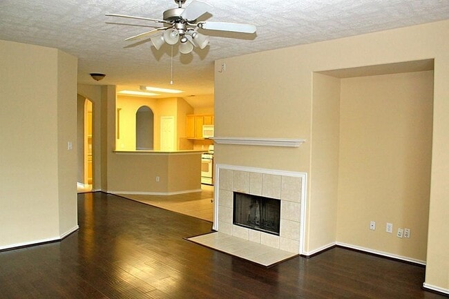 Photo - 6314 Bonnie Chase Ln