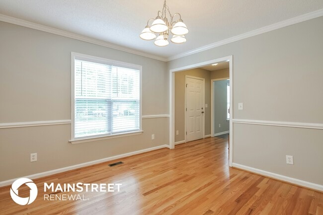 Photo - 1100 Curtiss Dr