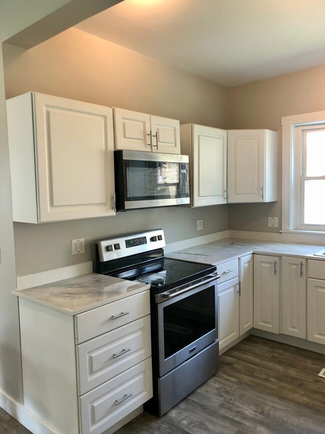 Photo - 141 Peltoma Ave Unit 1