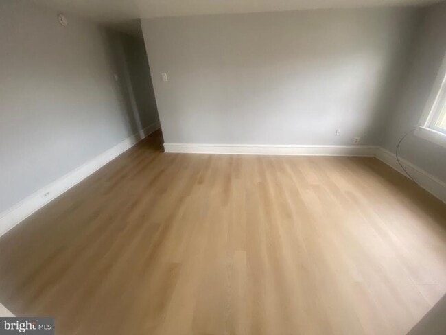 Photo - 109 N Thomas Ave Unit 6