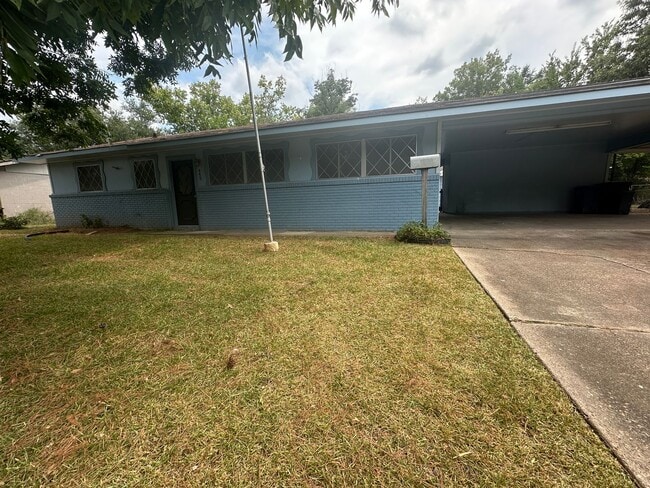 Photo - Lynbrook Subdivision