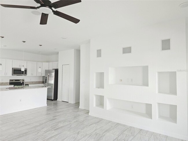 Photo - 39 Catalina Ct