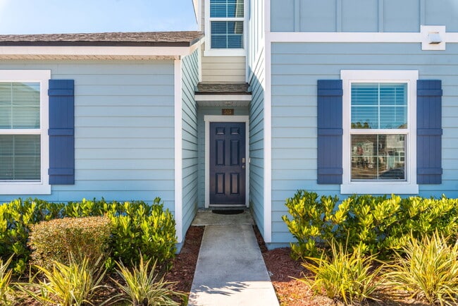 Oakleaf Plantation 3-Bedroom Townhouse in ... - Oakleaf Plantation 3-Bedroom Townhouse in ...