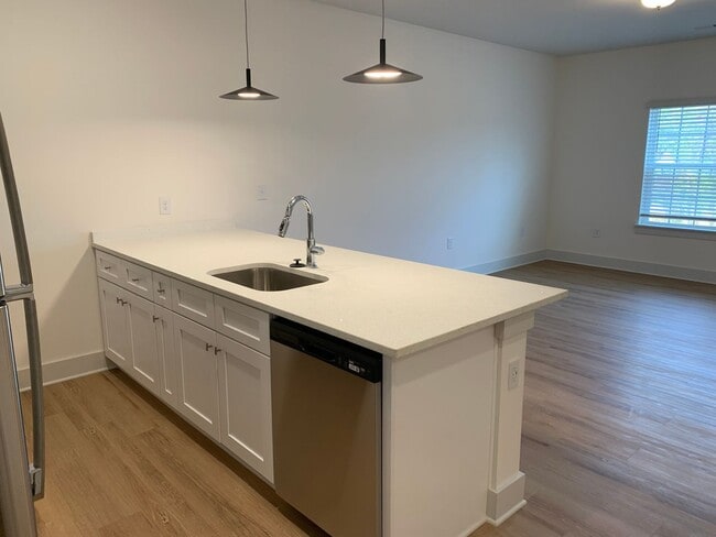 Photo - Beautiful Brand New Three Bedroom Apartment!