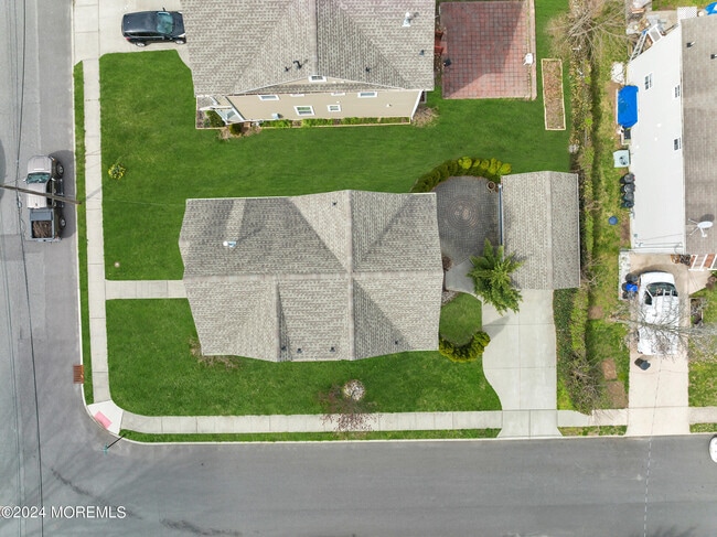 269 Hearn Ave