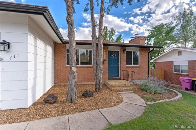 411 Redwood Dr