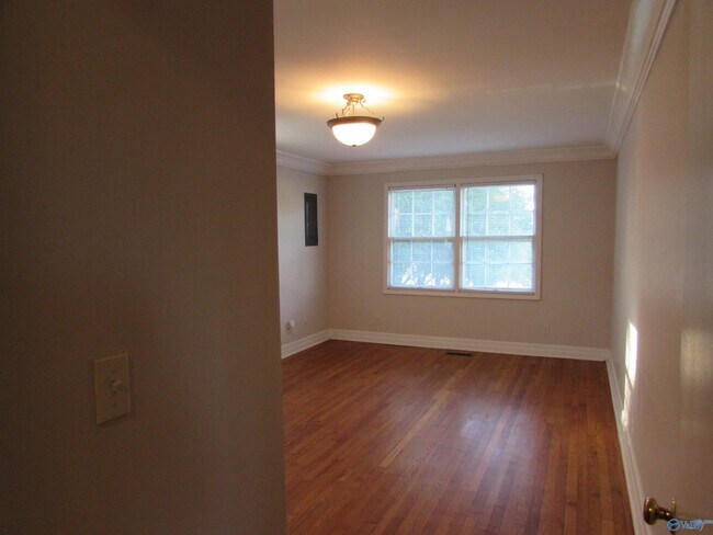 Photo - 27849 Pinedale Rd