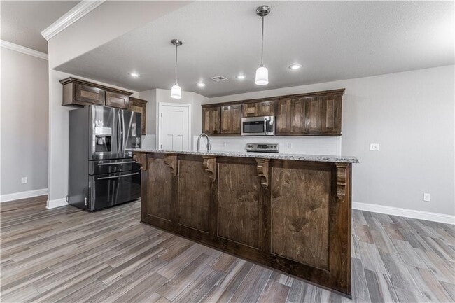 Photo - 2220 Hunter Dr