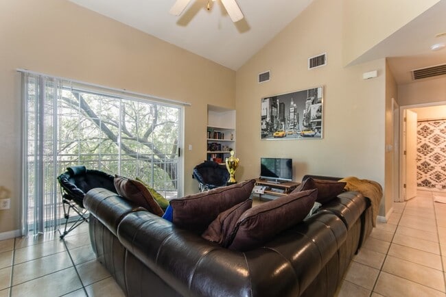 Photo - WALK TO UT/DRAG!!!