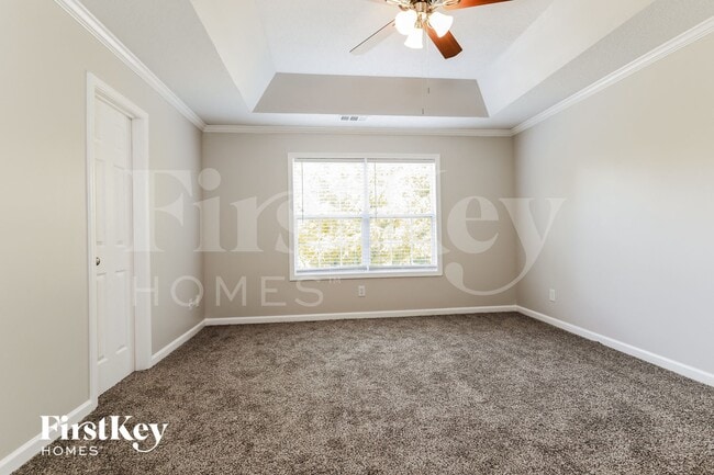 Photo - 305 Carly Ct