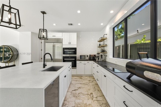 Photo - 3782 El Prado Blvd