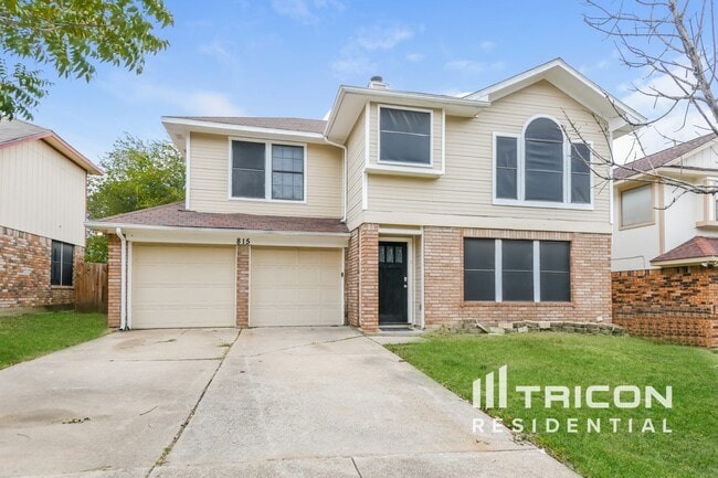 Building Photo - 815 Wyndham Pl