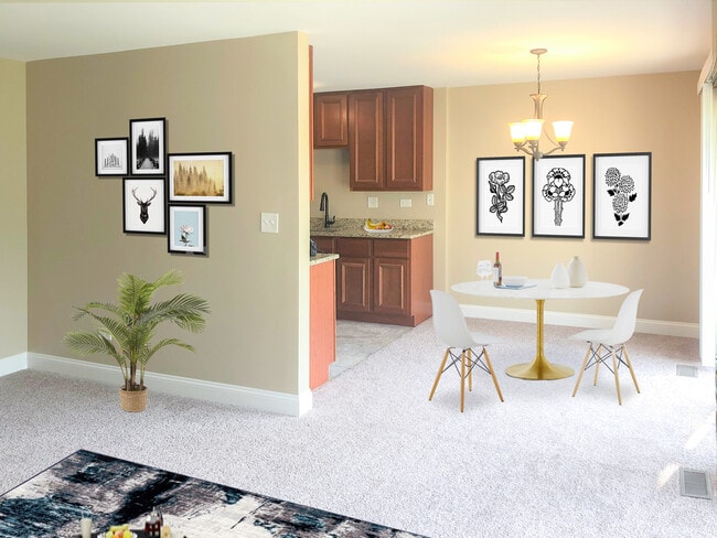 Photo - 360 Newport Ln Unidad C1