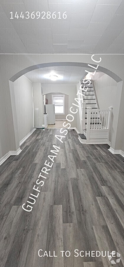 Building Photo - 444 N Robinson St Rental