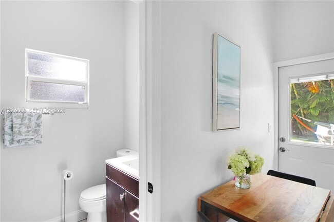 Photo - 231 Greymon Dr