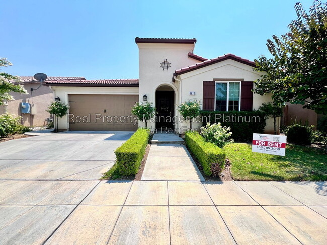 3620 Griffith Ave
