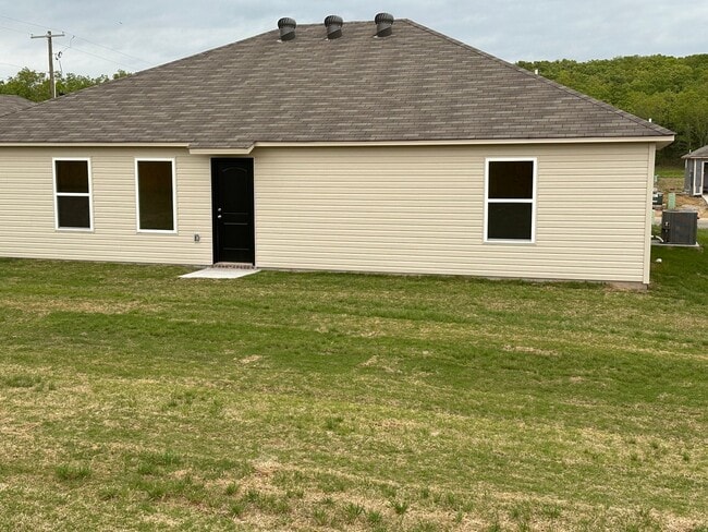 Photo - Contact Peggy 501 676 1758