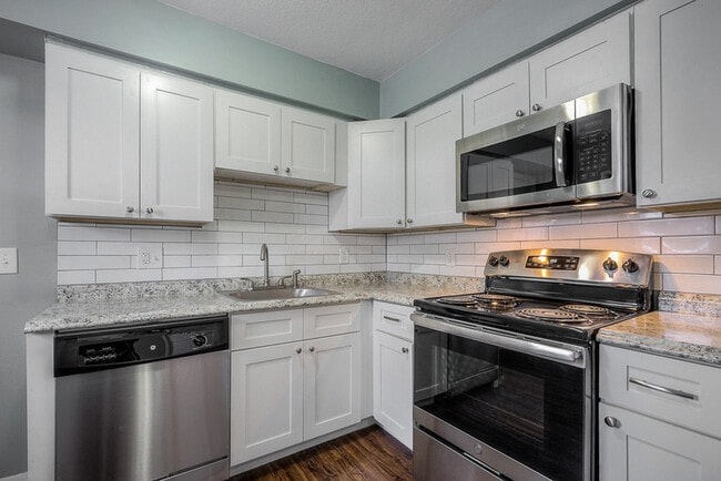 Photo - 4115 Warwick Blvd