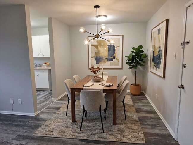 Photo - DURAND TERRACE APARTMENTS