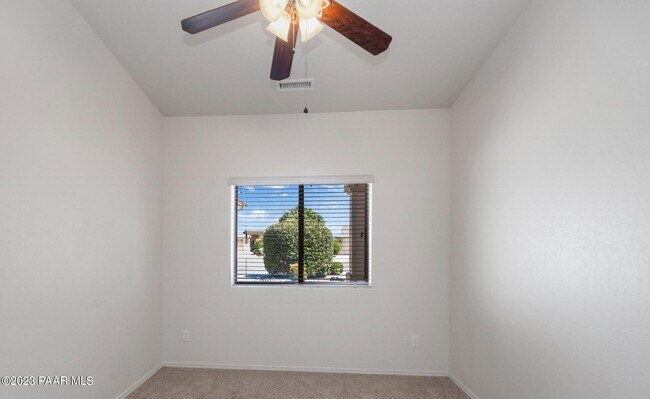 Photo - 5638 N Ardmore Ave