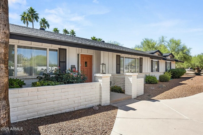 Building Photo - 10848 N 66th St Rental