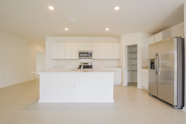 Photo - 1348 Blue Ash Ln