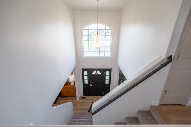 Photo - 305 E Inglewood Dr