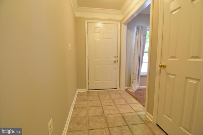 Photo - 5053 Kilburn St