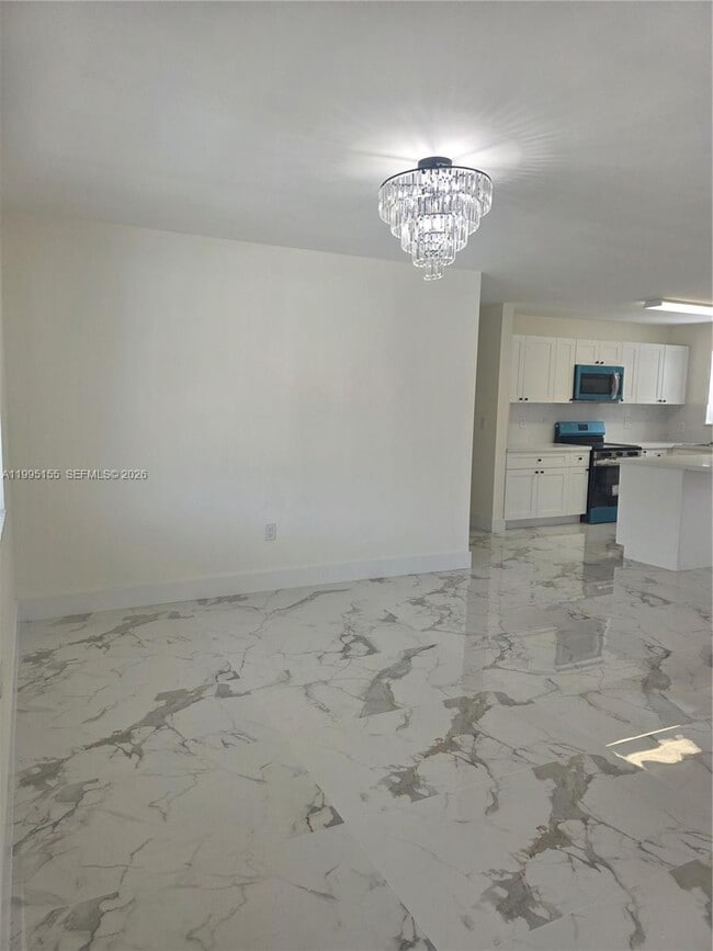 Photo - 443 NW 23rd Pl