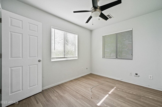 Photo - 5010 N 22nd Ave
